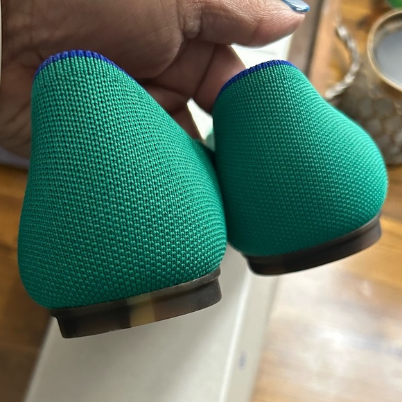 NIB Rothy’s Sz 11 Shamrock Green Flats - Picture 5 of 9